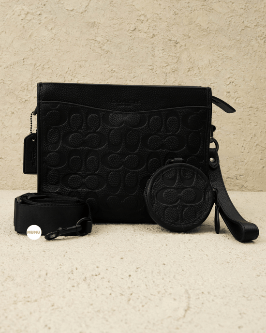 Hitch Convertible Crossbody With Hybrid Pouch In Signature Leather Black