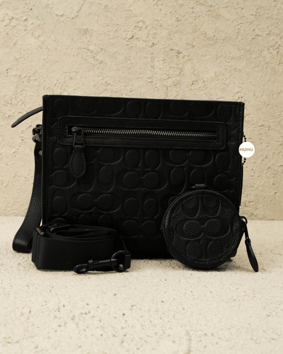 Hitch Convertible Crossbody With Hybrid Pouch In Signature Leather Black